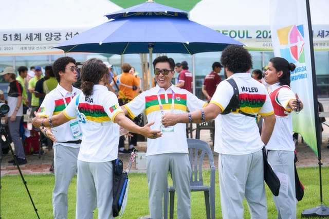 「エクストリーム・ジョブ」脚本家&キャストが再結集