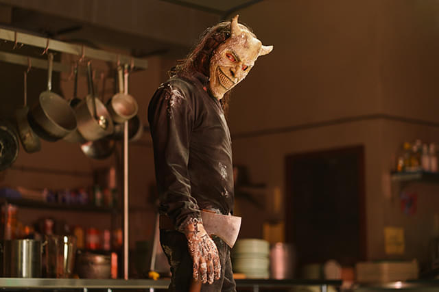 「ブラックフォン」続編、前作と2本立てで先行上映決定 イーサン・ホークが連続誘拐殺人鬼を怪演