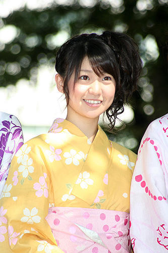 福田沙紀の初主演作「櫻の園」は“ピンク色”。浴衣でヒット祈願 - 画像4