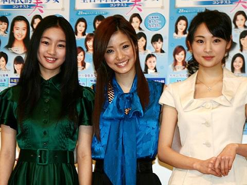 上戸彩の必勝法は「大きな声で挨拶」。国民的美少女コンテスト開催