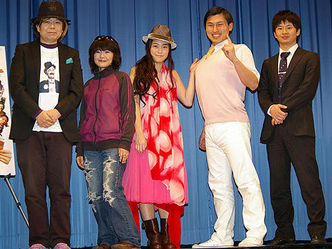 成海璃子、コメディ初主演「罪とか罰とか」は「悪夢のような映画」