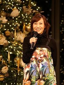 ツリー点灯でクリスマス気分を盛り上げる「ハナミズキ」