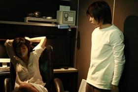 今回の監禁場所は漫画喫茶の個室「完全なる飼育」