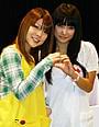 プライベートも姉妹のような2人