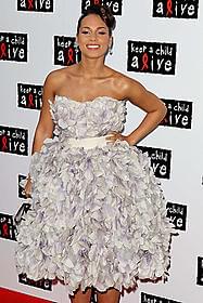 妊娠を発表したアリシア・キーズも出演予定