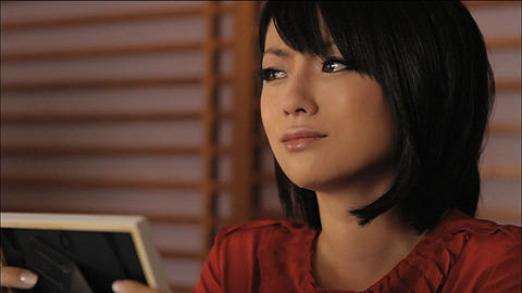 深田恭子、主演映画主題歌「秘密」で初のPV出演　迫真の号泣演技も