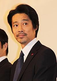 コケではなく無精ヒゲです「SP 野望篇」