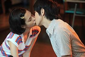 松山ケンイチと水原希子のキスシーン「ノルウェイの森」