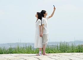 初共演となった尾野真千子と郭智博「心中天使」