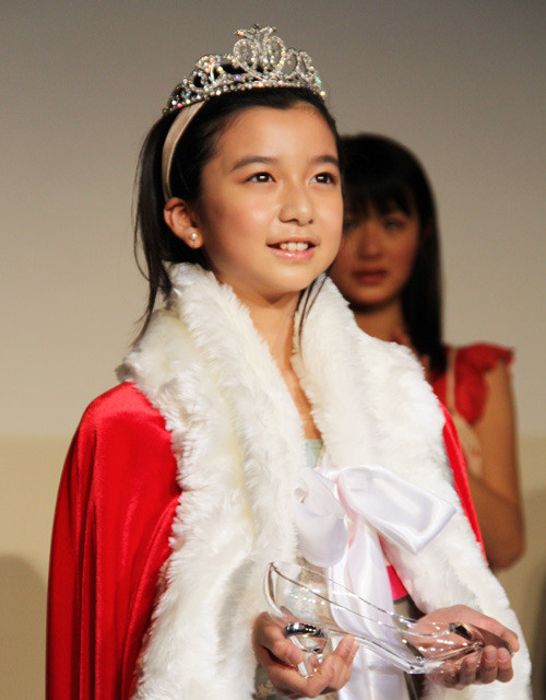 「東宝シンデレラ」グランプリに史上最年少10歳の上白石萌歌さん