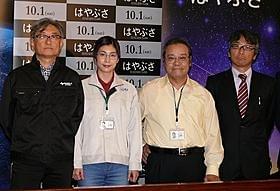 ほぼノーメイク&めがねで撮影に臨んだ竹内結子「はやぶさ HAYABUSA」