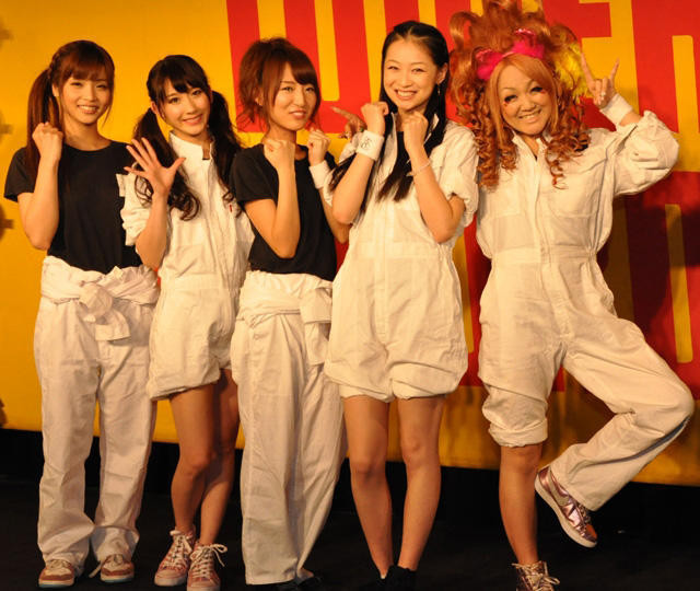 イベントに出席した（左から）加藤雅美、小原春香、 佐藤由加理、チェン・チュー、なちゅ