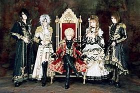 描き下ろしに挑戦したビジュアル系バンド「Versailles」「ヴァンパイア・ストーリーズ BROTHERS」