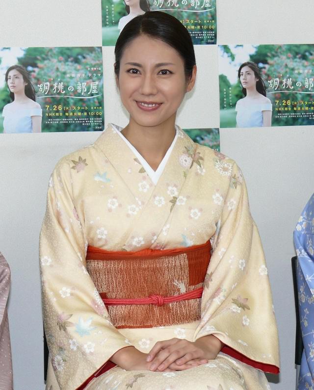 安心の定価販売】 NHK 向田邦子 ドラマ 胡桃の部屋 DVD-BOX〈3枚組