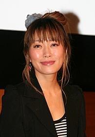 被災した動物の保護活動に励む坂本美雨「Peace ピース」