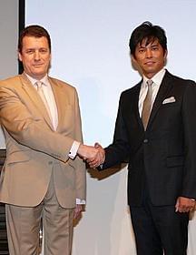 織田裕二、スペイン大使館を表敬訪問「アンダルシア 女神の報復」