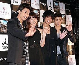 会見を開いた「ドリームハイ」出演メンバー