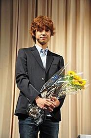 メガホンをとった深川栄洋監督「神様のカルテ」