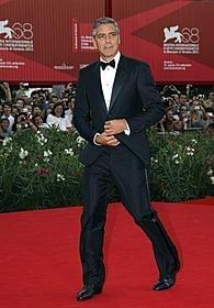 G・クルーニー監督作で開幕!「ヒミズ」