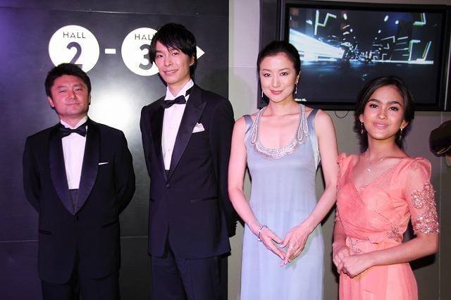 鈴木京香＆長谷川博己、マレーシアでの大歓迎に感無量 - フォト