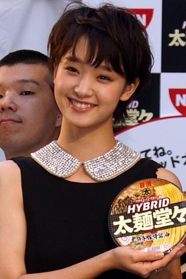 剛力彩芽、太メン好き？「ガッツリ食べてくれる人がいい」