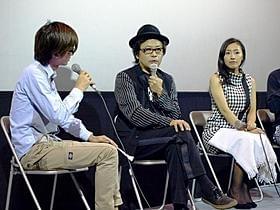 イベントに出席した園子温監督と神楽坂恵「恋の罪」