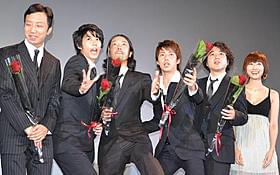 公開初日を迎えた「シャッフル」「シャッフル」