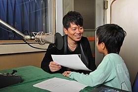 息子とともにテレビCMの収録に臨んだ宮迫博之「リアル・スティール」
