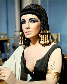 絶世の美女のカツラがオークションに