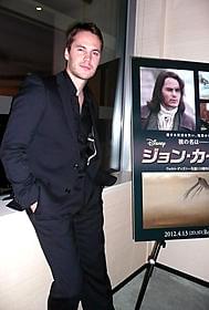 映画デビューは06年。12年要注目の若手俳優のひとり!「スター・ウォーズ」