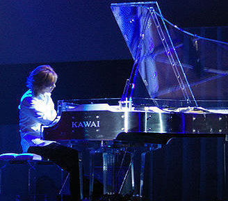 YOSHIKI、ゴールデン・グローブ賞のテーマ曲を作曲