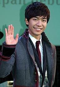 韓国“国民の弟”イ・スンギ「恋愛時代」
