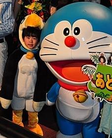 着ぐるみ姿で応援に駆けつけた鈴木福くん