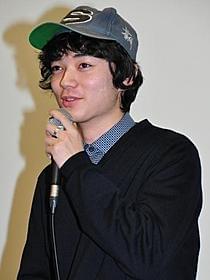 トークショーに出席した染谷将太「生きてるものはいないのか」