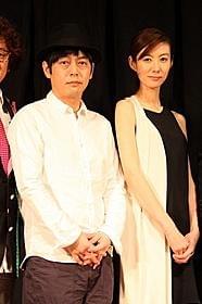 夫婦で舞台挨拶に登壇したスネオヘアーとともさかりえ「ハイザイ 神さまの言うとおり」