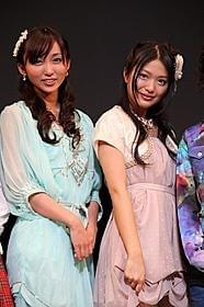 就職のススメを説いた北原里英(右)と吉木りさ「グラッフリーター刀牙」