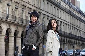 初共演する向井理と中山美穂「新しい靴を買わなくちゃ」