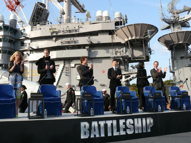 米映画「バトルシップ」日本初となる空母ジョージ・ワシントン艦上で会見 - 画像7