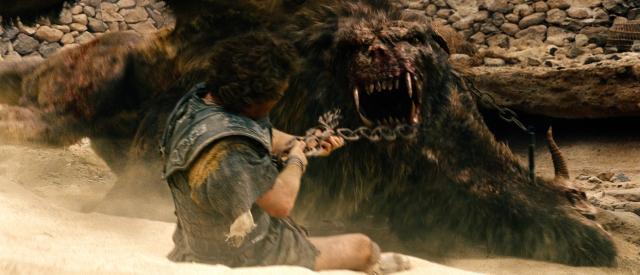 「タイタンの逆襲」魔獣キメラがペルセウスを襲撃する映像公開