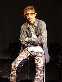 宮沢賢治の詩を朗読した窪塚洋介「モンスターズクラブ」