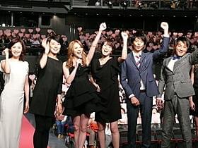 「ガール」の完成披露試写会に出席したキャスト陣「ガール」