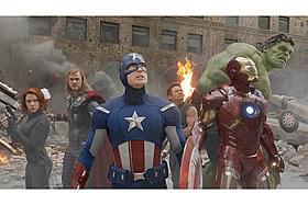 圧倒的な強さを見せている「アベンジャーズ」「アベンジャーズ」