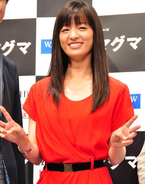 尾野真千子、笑顔封印でドラマ主演 専門用語に四苦八苦