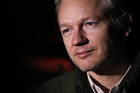 ウィキリークス創始者ジュリアン・アサンジ氏「エンロン 巨大企業はいかにして崩壊したのか?」