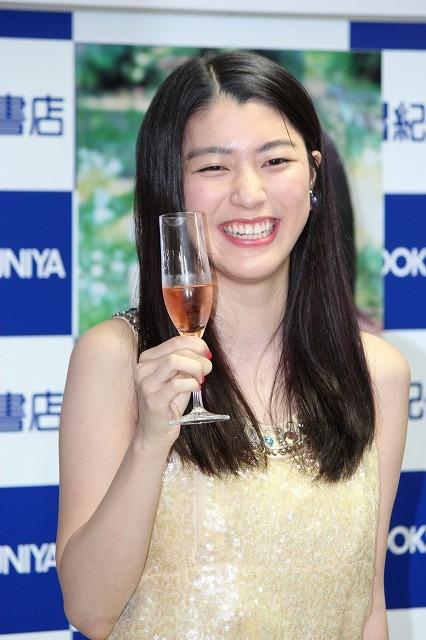 成海璃子、20歳誕生日に初シャンパン「次は日本酒」 - 画像13