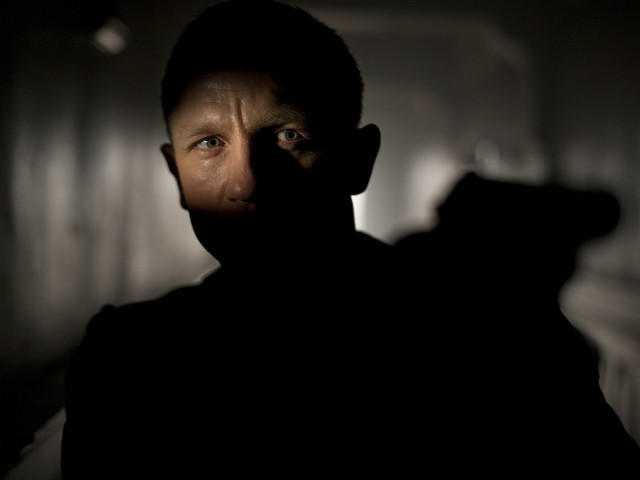 ダニエル・クレイグが「007」最新作の撮影を語る特別映像を独占入手