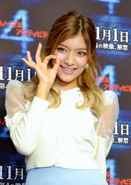 怖いもの知らずのローラ、恐怖体験告白「ルンバが勝手に動いた」