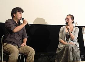 トークショーを行った長谷川三郎監督とヤン・ヨンヒ監督「かぞくのくに」