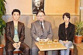 ハードボイルド談義を交わした3人「探偵はBARにいる」