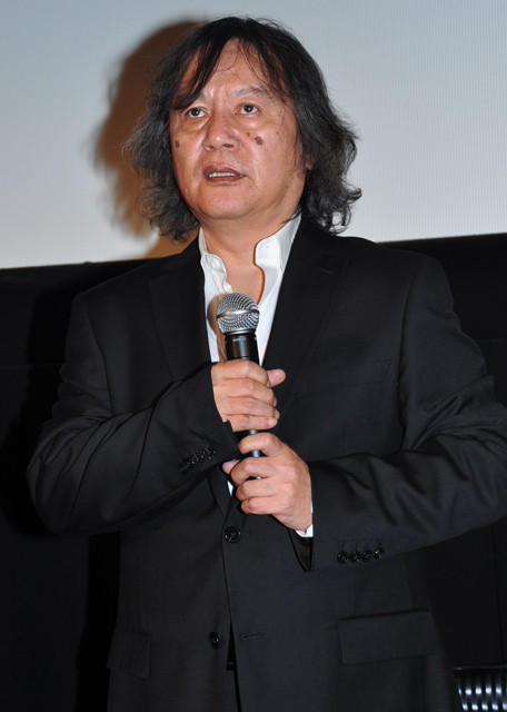 尾崎豊のプロデューサーが伝説のライブの舞台裏を告白